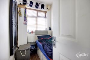 Photo 16- click for photo gallery